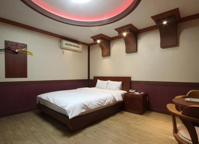 Utopia Hotel, Gumi, South Korea