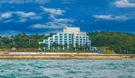 Benikea Hotel Mountain & Ocean Sokcho, Sokcho, South Korea