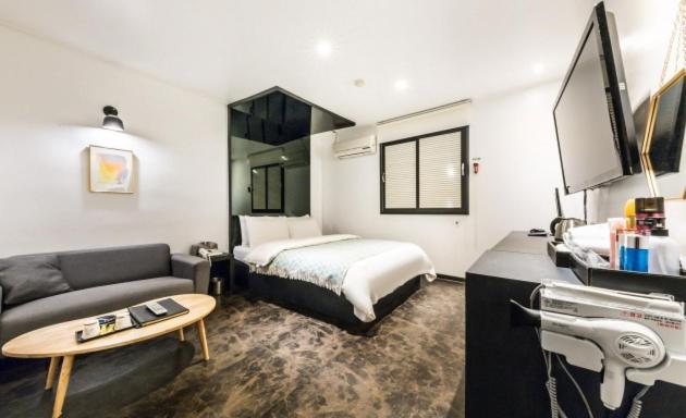 Gugi Motel, Seoul, South Korea