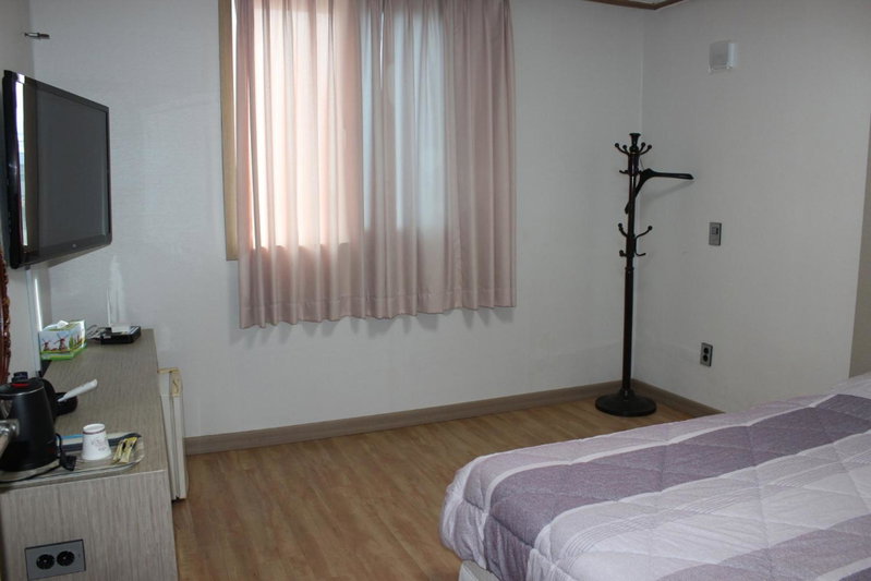 Gipoong Hotel, Seogwipo, South Korea