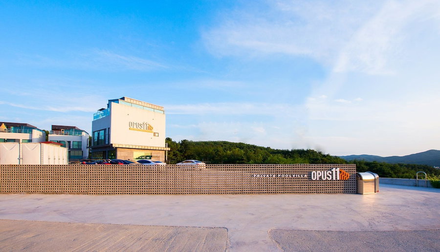 Opus 11, Gyeongju, South Korea