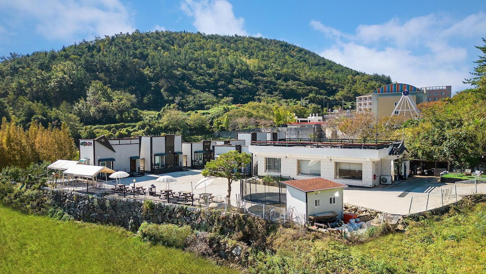 Namhae Seven House, 대한민국