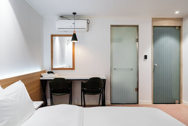 shincheon noble stay hotel, Seoul, South Korea