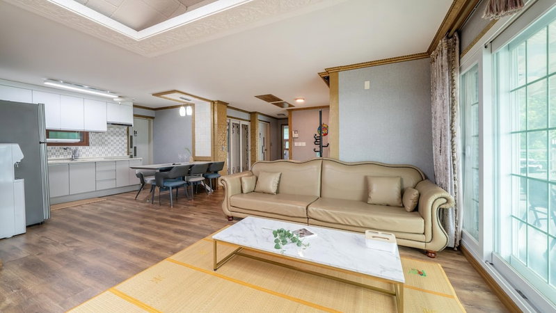 Yeosu Dulggot Pension, Yeosu, South Korea
