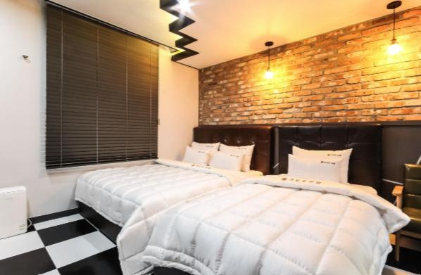 Samcheonpo Comodo motel, Sacheon, South Korea