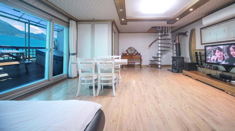Namhae Spa Hill Pension, Namhae, South Korea