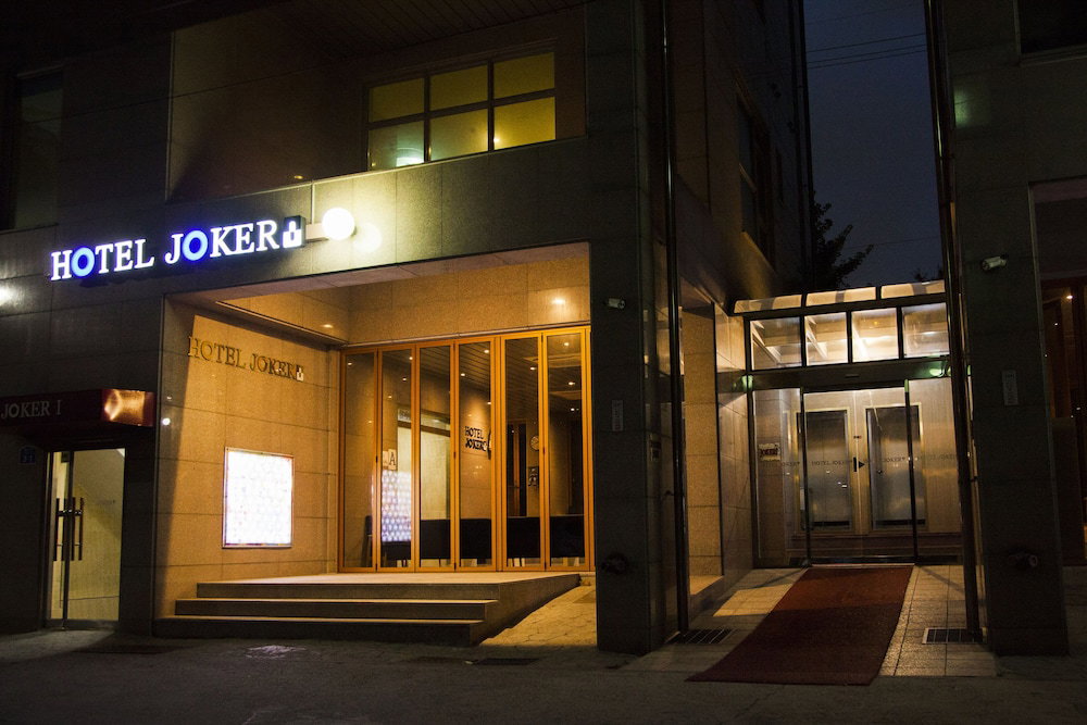 Hotel Arozo, South Korea