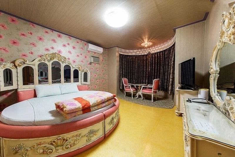 Carlsbed Motel, Sokcho, South Korea