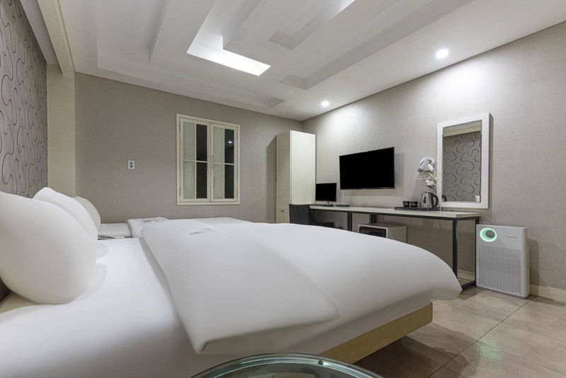 TJ Hotel, Seoul, South Korea