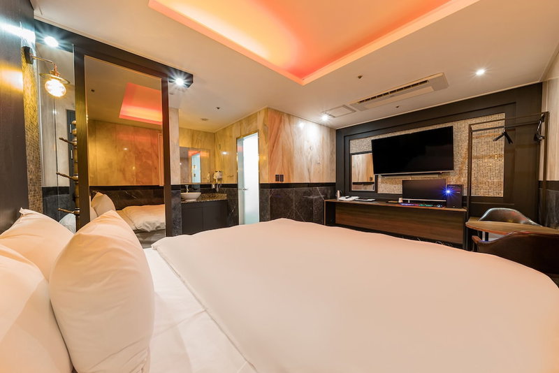Dongdaemun Signature Tourist Hotel, Seoul, South Korea