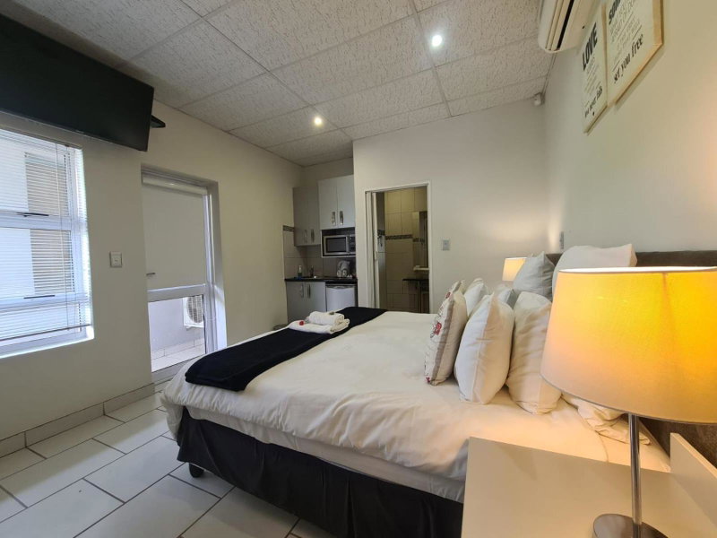 Lion Lodge, Bloemfontein, South Africa