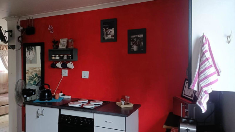 King Protea Self Catering Accommodation in Erasmuskloof, Pretoria East, Pretoria, South Africa