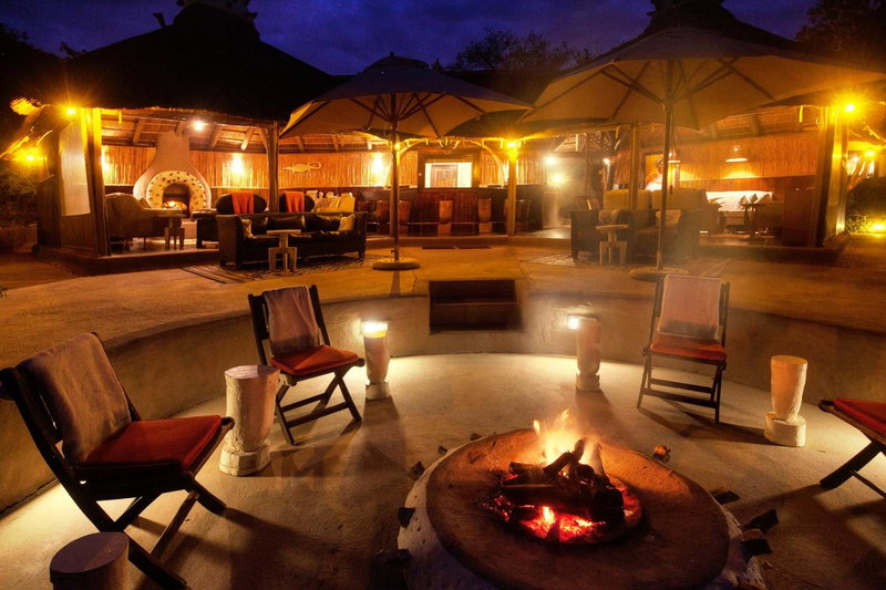 Safari Lodge - Amakhala Game Reserve, Addo, South Africa