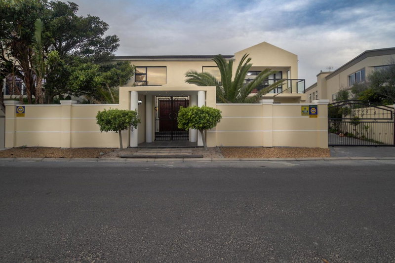 Atlantic Bay Lodge, Cape Town, South Africa
