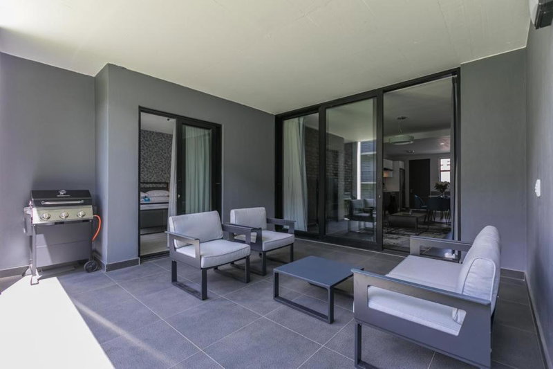 Stay Ulo at Atholl Gate, Johannesburg, South Africa