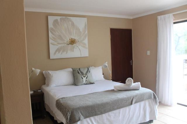 Kruger Bush Retreat, Marloth Park, South Africa