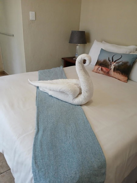 Kruger Bush Retreat, Marloth Park, South Africa