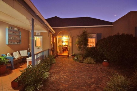 Guinea Fowl Lodge - Lagoon & Heads View B&B, Central Knysna, Knysna, South Africa
