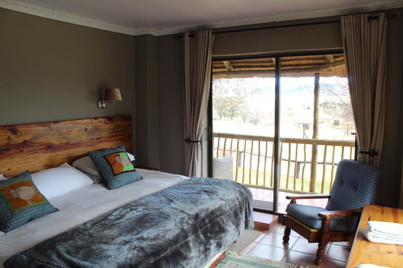 Imla Guest Farm - Waterfall, Ficksburg, South Africa
