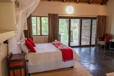 Bushriver Lodge, Mica, South Africa