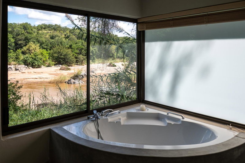 Bushriver Lodge, Mica, South Africa