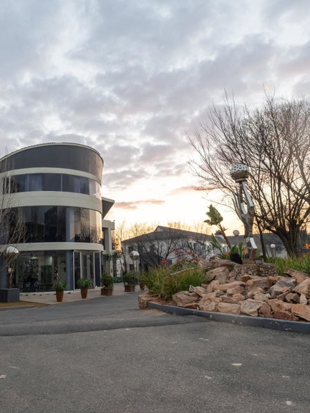 ANEW Hotel & Convention Centre OR Tambo Johannesburg, Benoni, South Africa