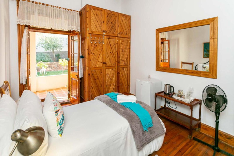 Ravenscliff Manor, Oudtshoorn, South Africa