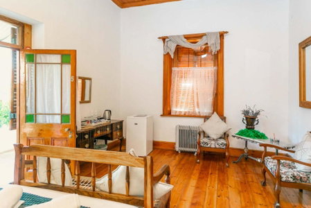 Ravenscliff Manor, Oudtshoorn, South Africa