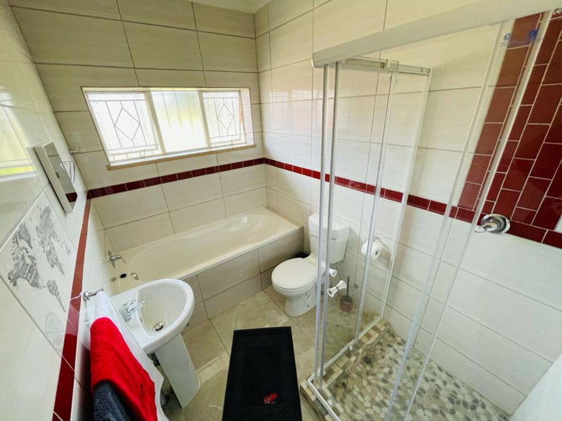 Ithonsi Guesthouse, Kempton Park, South Africa
