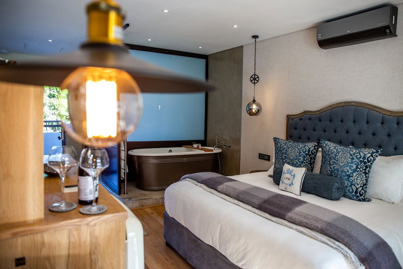 Le Petit Manoir Franschhoek, Franschhoek, South Africa