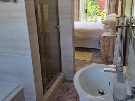 Northern Vine Guesthouse B&B Self-catering, Brackenfell, South Africa