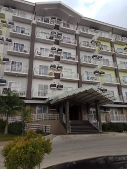 Comfy condo unit 5mins from Mactan Airport+Netflix, Mactan, Philippines