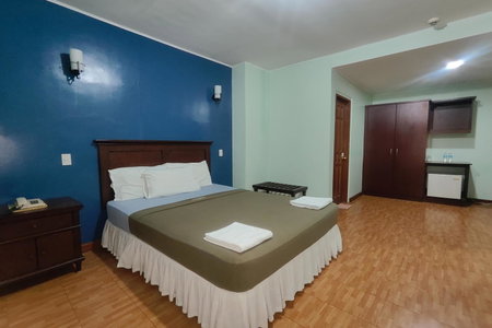 Oftana Suites Cebu near Oakridge, Banilad, Philippines
