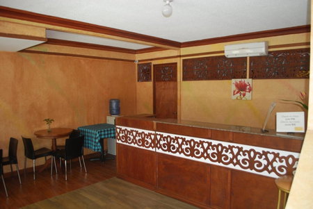 RedDoorz Plus at Balai Sofia Bed & Breakfast Batangas, Talisay, Philippines