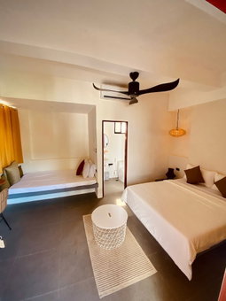 Happiness Hostel Boracay, Boracay Island, Philippines