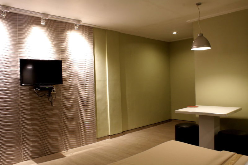 New Winston Hotel, Pasay, Philippines