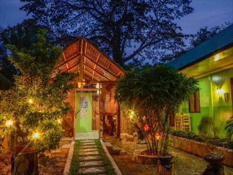 OYO 622 Butterfly Totem Guesthouse, Puerto Princesa, Philippines