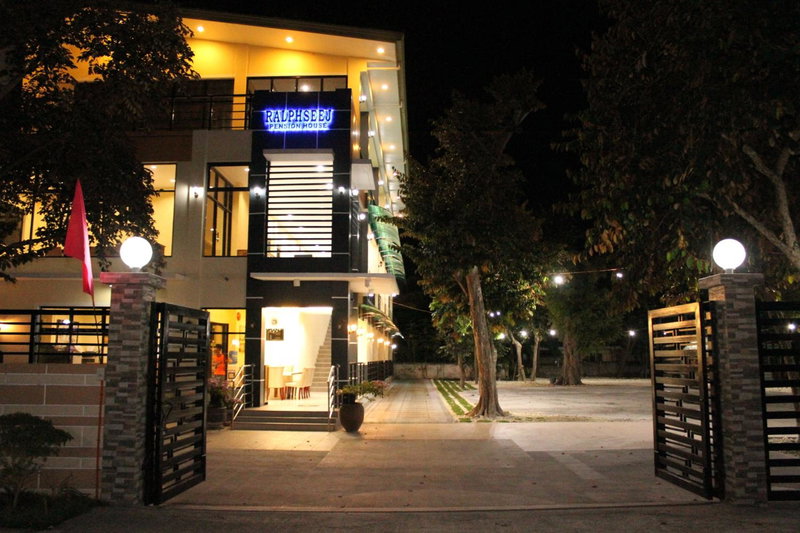 Ralphseej Pension House, Moalboal, Philippines