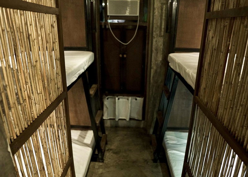 Hang Loose Hostel, General Luna, Philippines