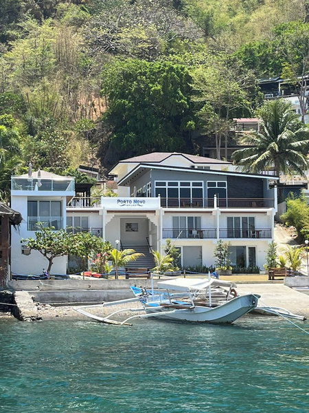 Porto Novo Anilao, Mabini, Philippines