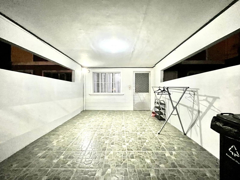 Transient Home at Tierra Vista near SM Dasma with Wifi and Netflix, Mabatang, Philippines