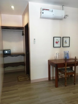 Vivo Inn, General Luna, Philippines