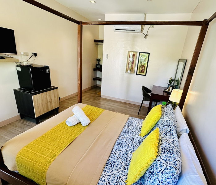 Vivo Inn, General Luna, Philippines