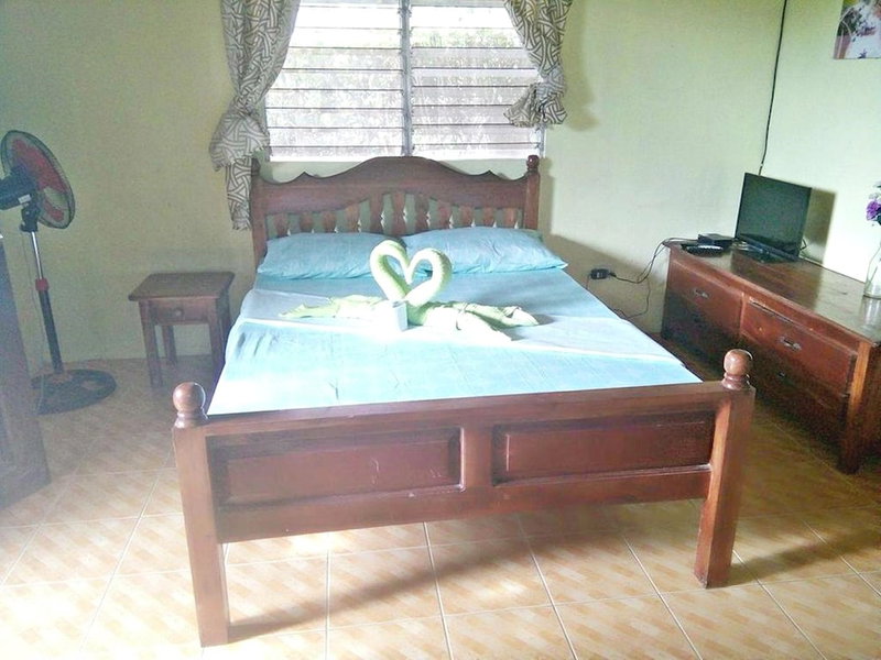 Hotel Sisters Inn Moalboal, Moalboal, Philippines