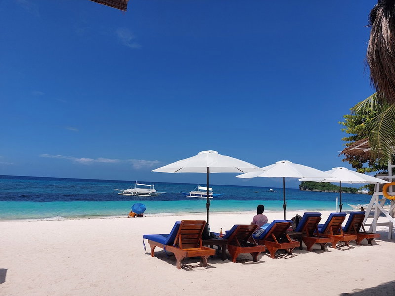 Avila's Horizon Dive Resort, Daanbantayan, Philippines