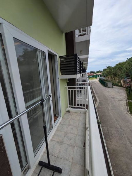 Resort Vibes Near Cebu Airport, Pusok, Philippines