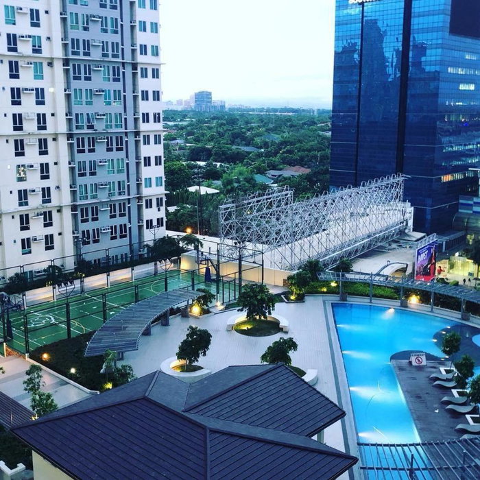 SAN LORENZO PLACE 2BR 29-E by LARICO, Manila, Philippines