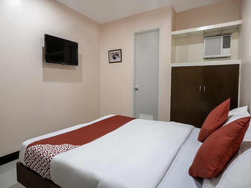 Super OYO 604 Chateau Cinco Dormitel - Hostel, Davao, Philippines