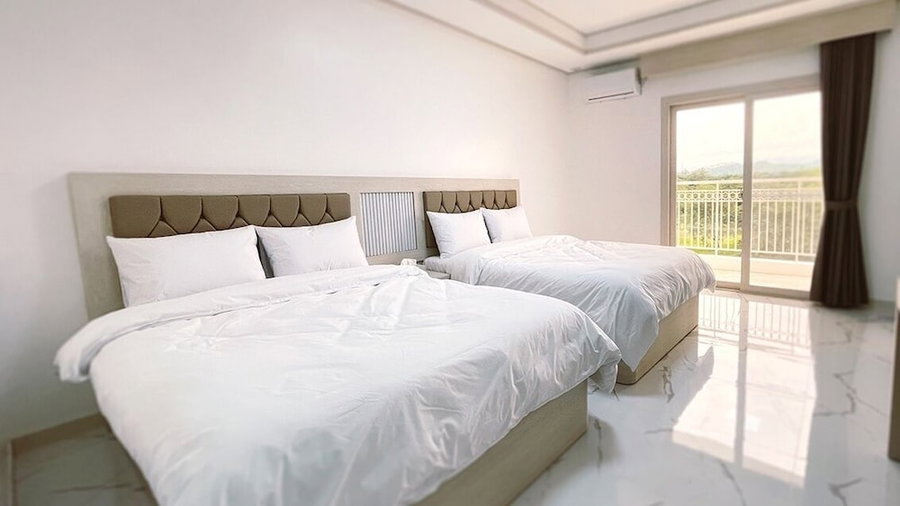 M Stay hotel, Mabalacat City, Philippines