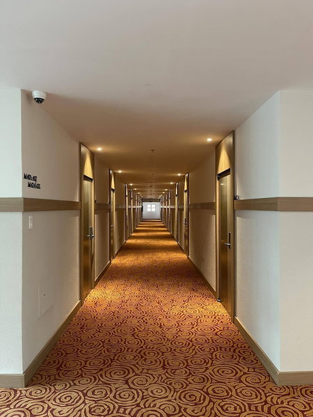M Stay hotel, Mabalacat City, Philippines